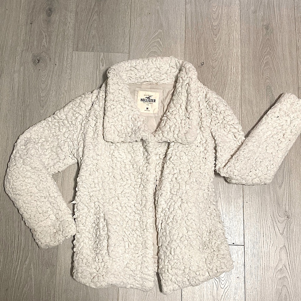 Hollister fuzzy teddy jacket